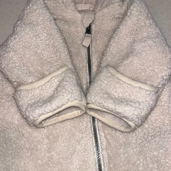 Hanna Andersson Onesie - Cream Fleece w/ Hood + Ears - Picture 2 of 6